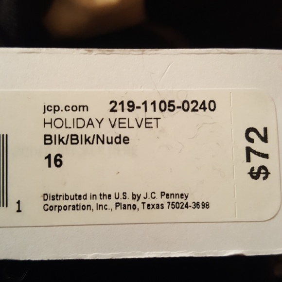 Black Velvet evening dress - Picture 7 of 7